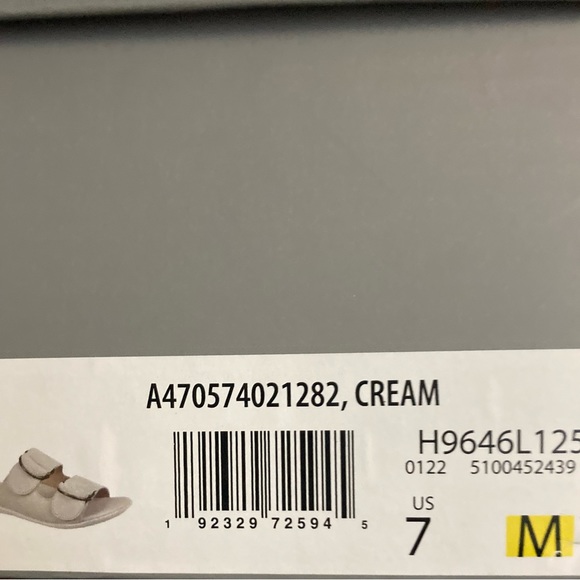 New Vionic sandals size 7 - Picture 2 of 10